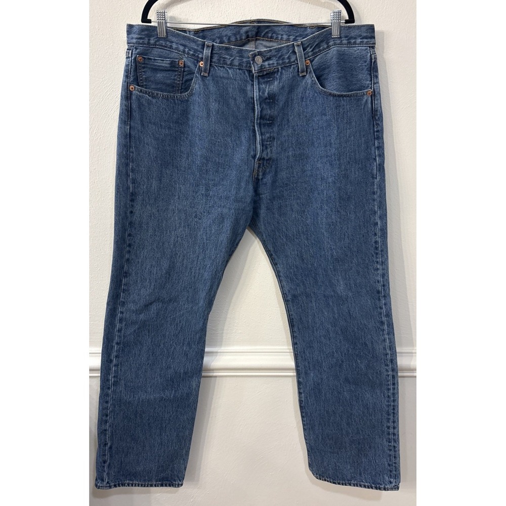 Levi's 501 Jeans Mens 38x30 Blue Straight Leg Button Fly Classic Denim